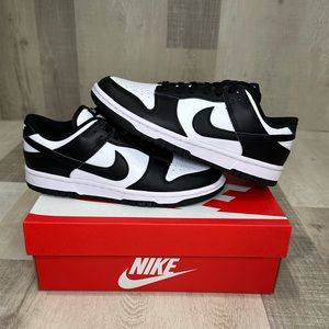 NIKE DUNK LOW “PANDA”